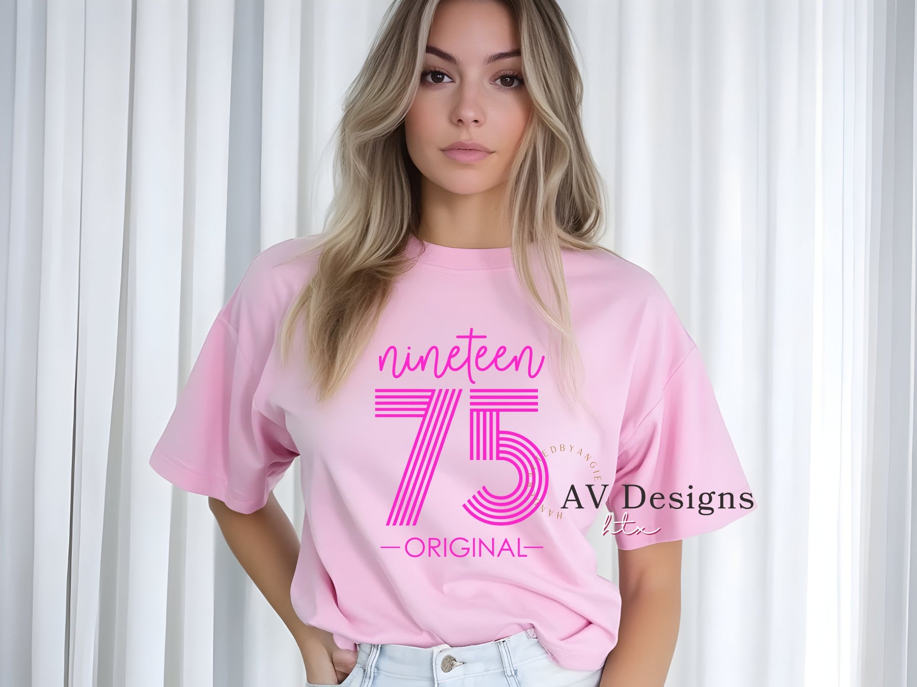 nineteen 75 Original Tee