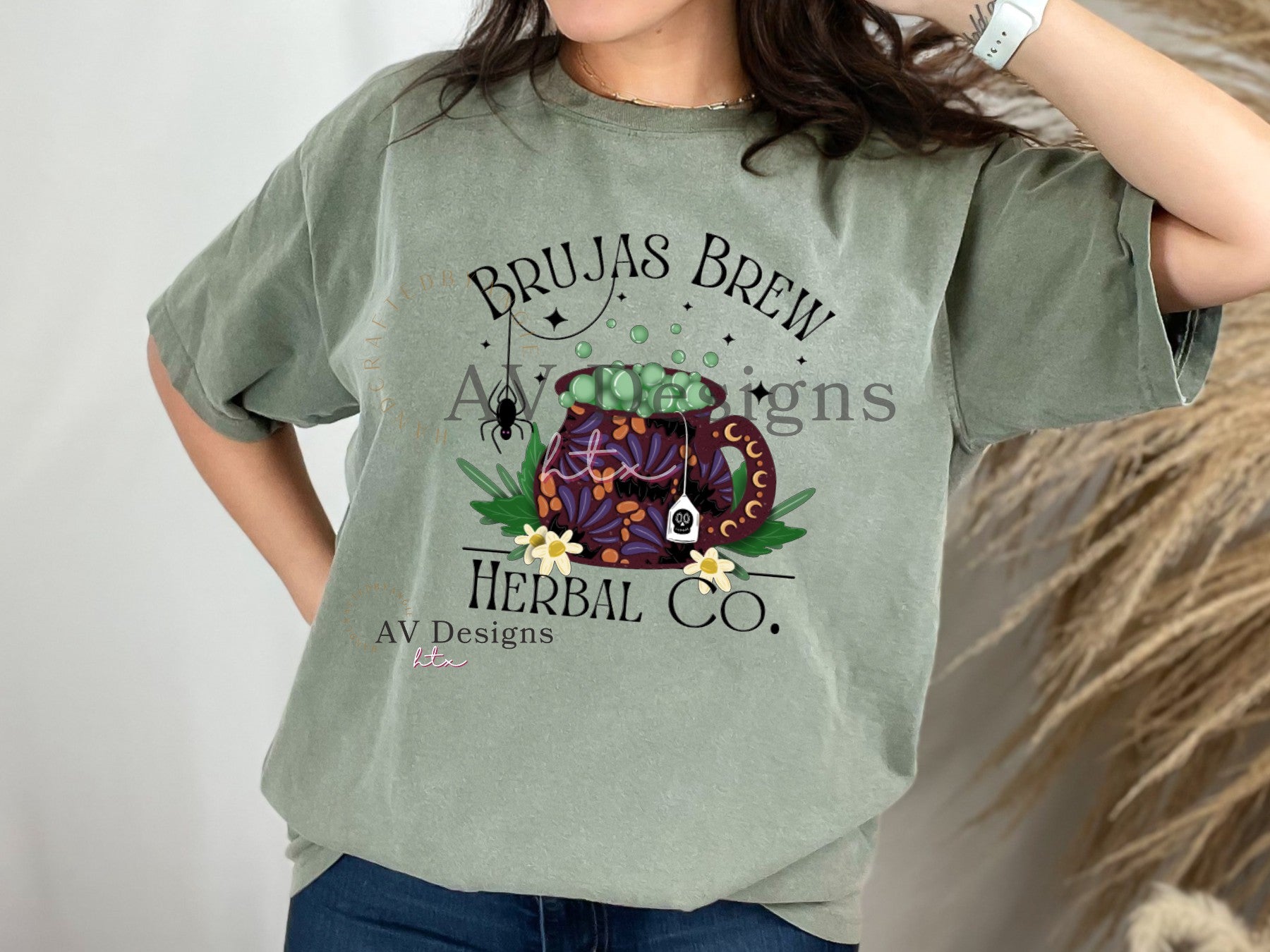 Brujas Brew Tee