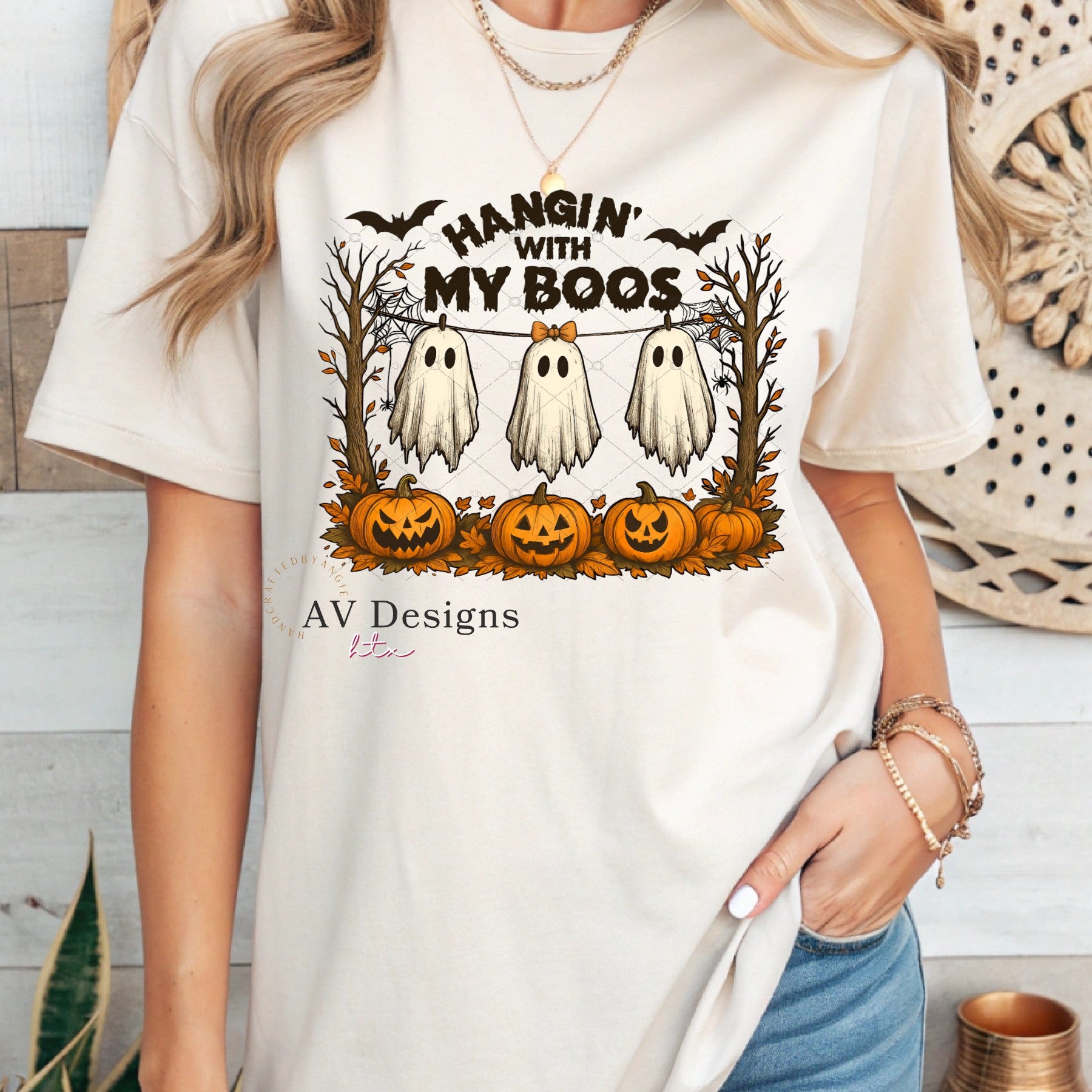 Hangin' with my BOOS tee
